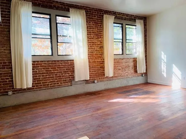 1700 E 4th St APT 101, Los Angeles, CA 90033