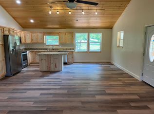 41 Goldfinch Ln, Murphy, NC 28906