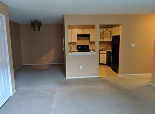 19 Rickard Ct, Lawrence Township, NJ 08648