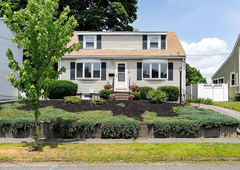 1st image of 53 Roberts Rd
