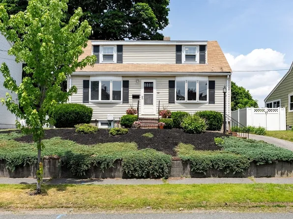 53 Roberts Rd, Medford, MA 02155
