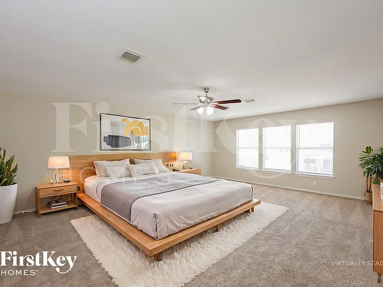 7915 Cherry Glade — Photo 10