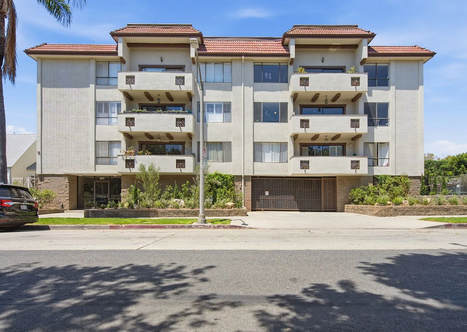 Prime L.A. Location Steps from Beverly Hills | 2 BR / 2.5 BA Home-Like Condo — Photo 1