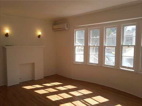 4th image of 1505 N Avenue 50