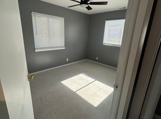 2350 Carnation Dr UNIT 4, Crest Hill, IL 60403