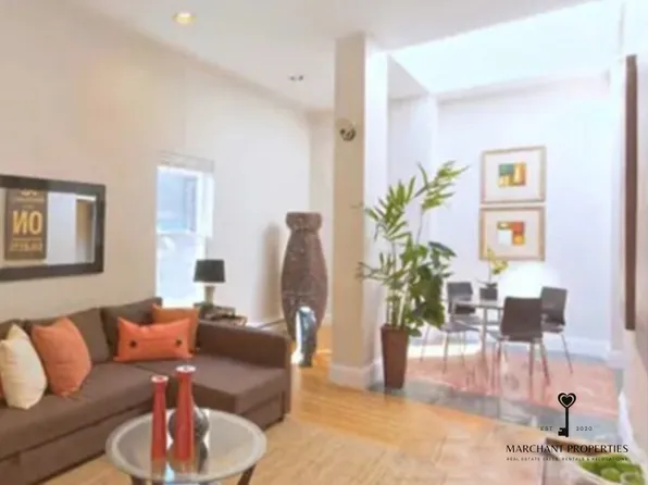 1000 Memorial Dr, Cambridge, MA