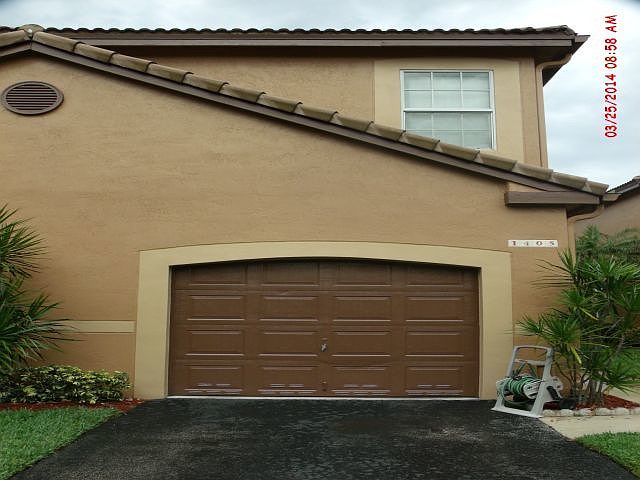 1st image of 1405 Barcelona Way