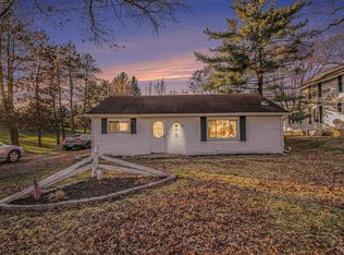 230 Stockbridge St, Gregory, MI 48137