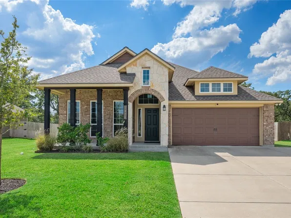1426 Kingsgate Dr, Bryan, TX 77807