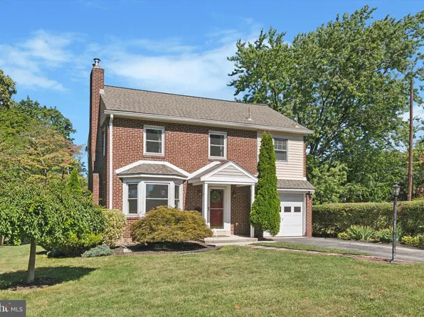 1613 Juniper St, Norristown, PA 19401