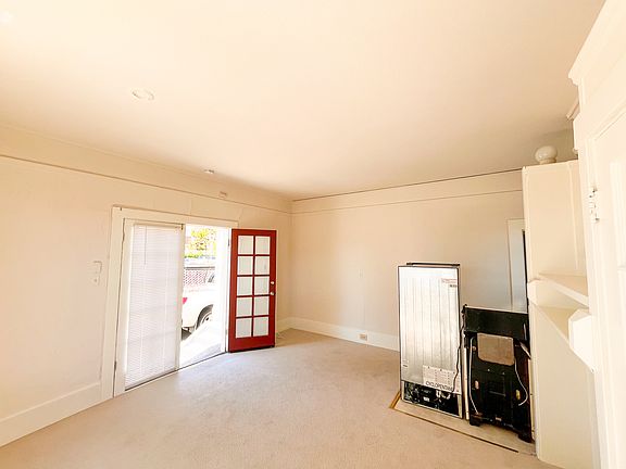 5th image of 1220 Donnelly Ave APT 1