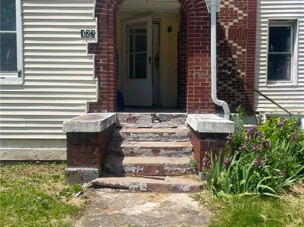 422 N Columbus St, Xenia, OH 45385