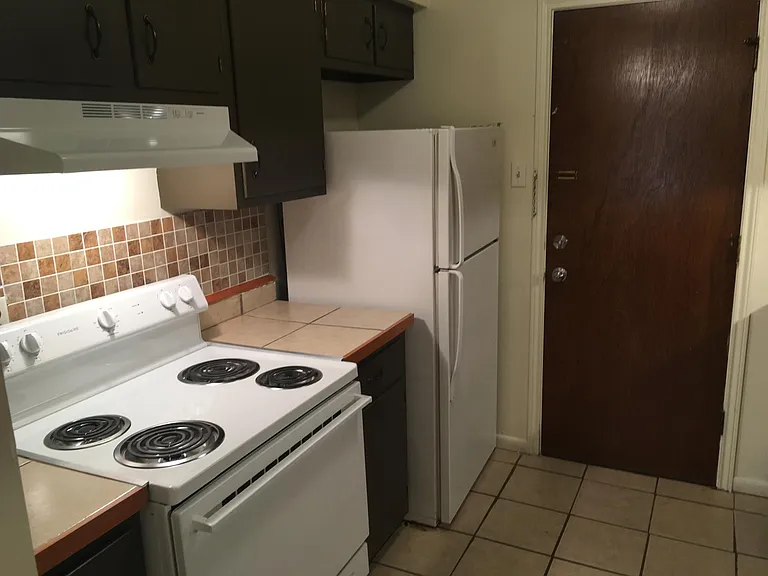 420 Steele Blvd #17 — Photo 6