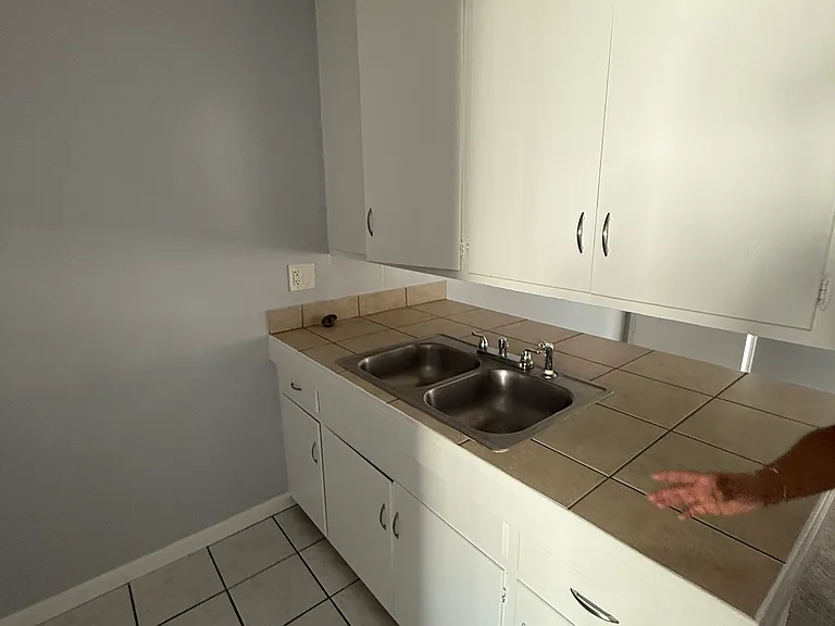 7901 Stewart And Gray Rd #1 — Photo 12