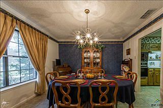 4th image of 4905 Pine Knoll Dr
