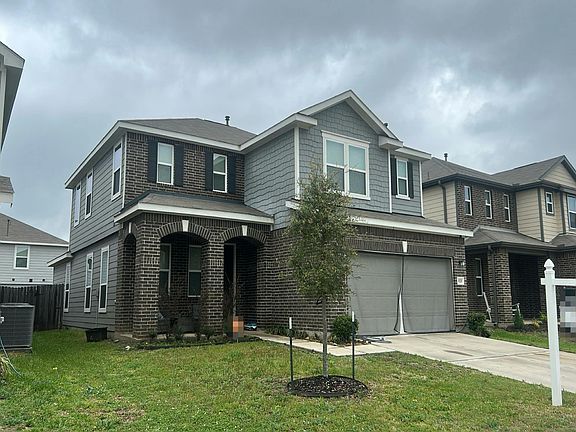 3rd image of 4118 E Mossy Banks Ln