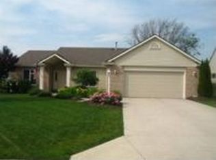 10809 River Oaks Dr, Fort Wayne, IN 46845