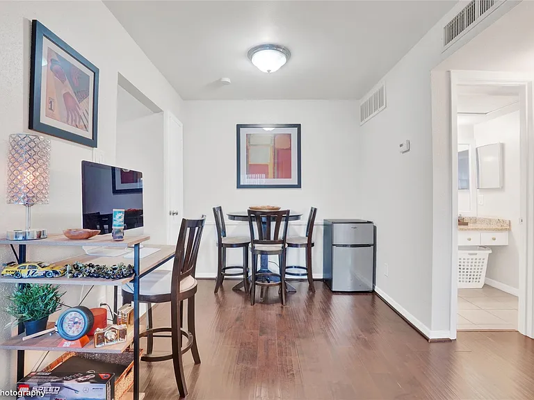 2800 Jeanetta St #1013 — Photo 10