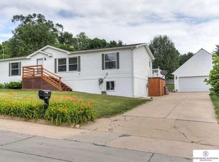 5803 S St, Omaha, NE 68117