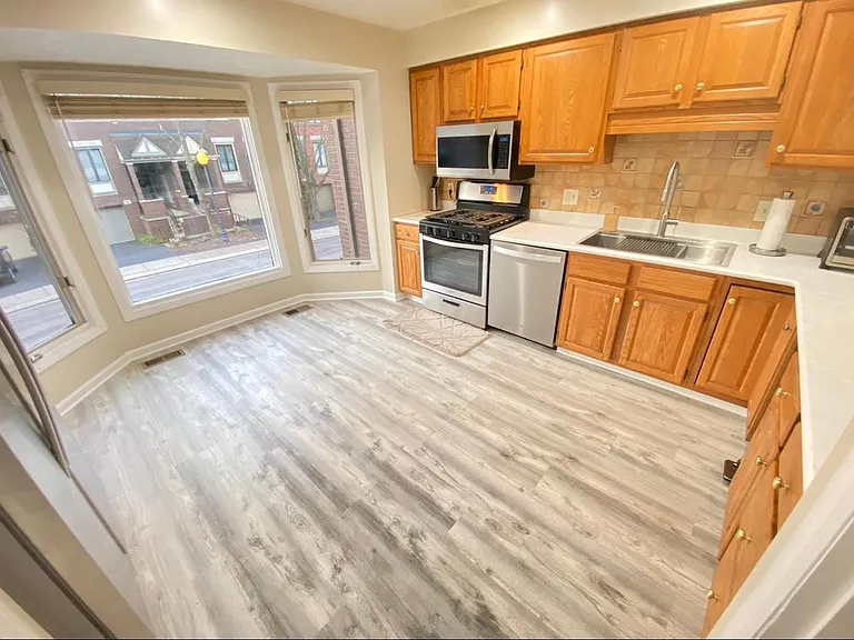 100 Denniston St #76 — Photo 3