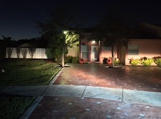 26 SW 97th Ct, Miami, FL 33174