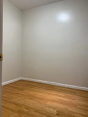 Rented by Landmark Real Estate | media 14