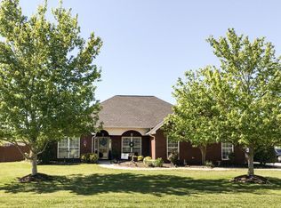 361 Wingate Dr S, Lenoir City, TN 37771