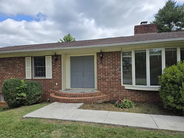 182 Baugh Ln, Abingdon, VA 24210