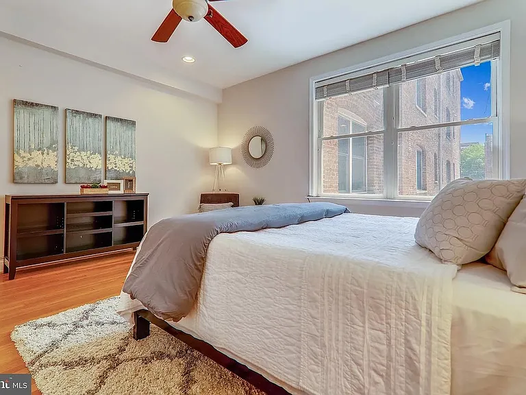 1438 Columbia Rd NW — Photo 20