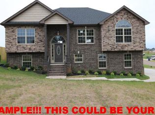 1470 Raven Rd, Clarksville, TN 37042