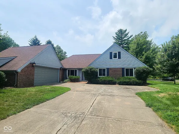 3632 Mockingbird Dr, Columbus, IN 47203