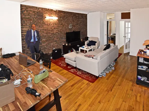 80 Clinton St APT 3B, New York, NY 10002