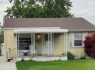 28504 Dawson St, Garden City, MI 48135