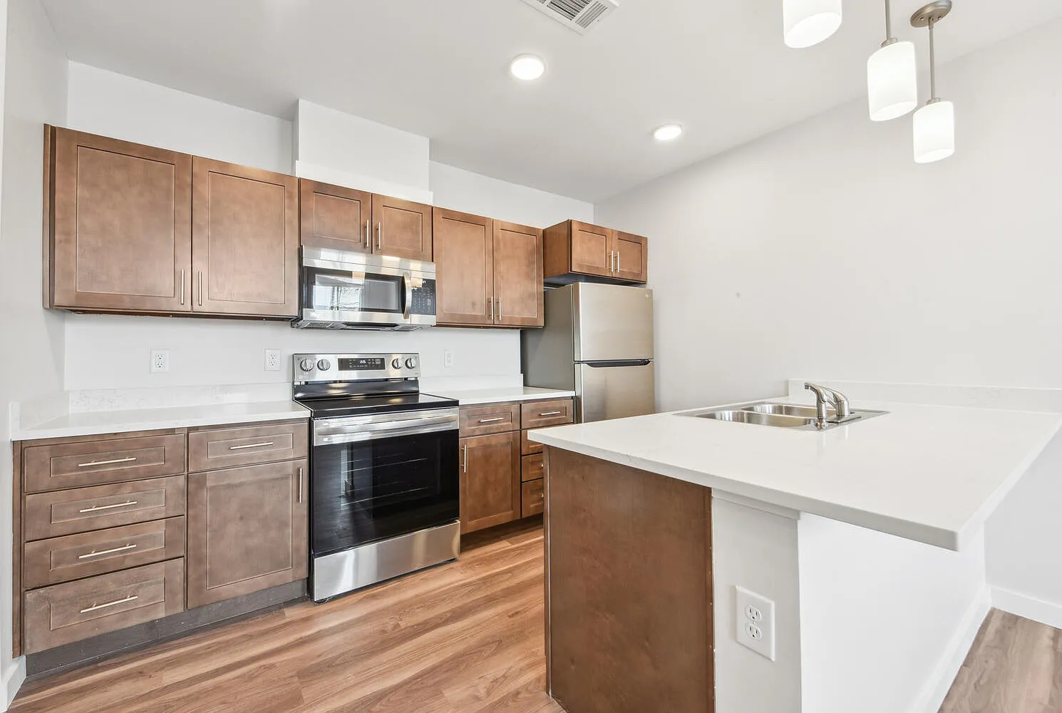 Woodring Apartments — Photo 3