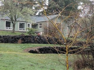 91560 Smith Lake Rd, Warrenton, OR 97146