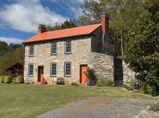 41 Twin Rivers Ln, Glasgow, VA 24555