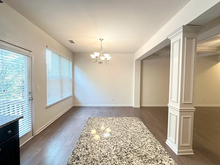 1780 Paxton Dr — Photo 11