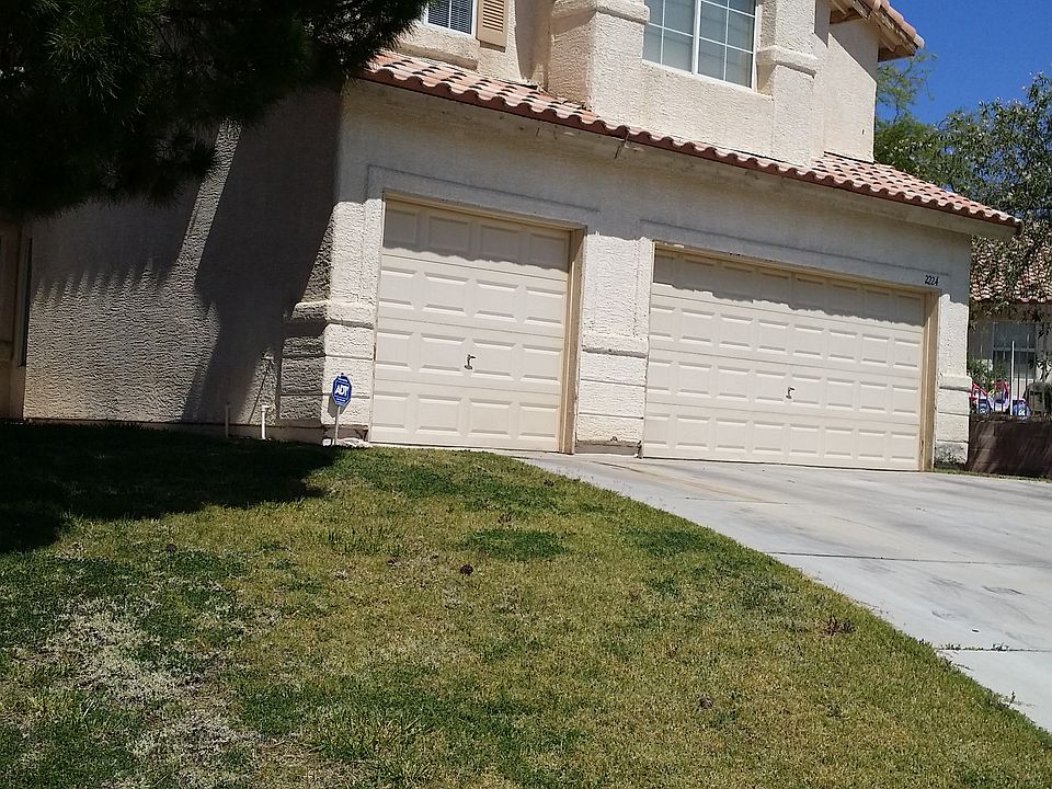 1st image of 2224 Grand Clover Ln