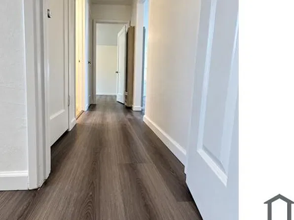 9940 D St, Oakland, CA 94603