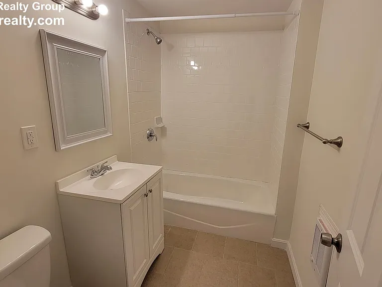 920 Hyde Park Ave #1 — Photo 10