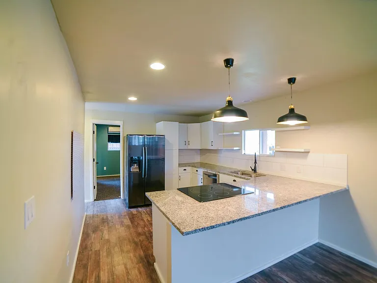 118 Park Dr — Photo 5