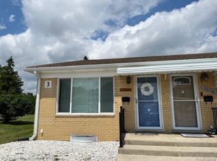 50118 Helfer Blvd #50118, Wixom, MI 48393