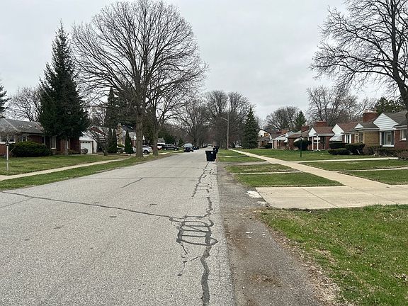 5th image of 14050 Garfield