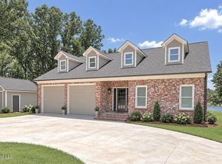 365 Beechwood Dr, Como, MS 38619