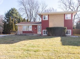 131 David Dr, Bensenville, IL 60106