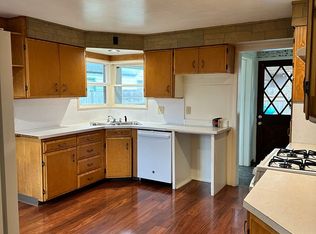 3852 G St, Eureka, CA 95503