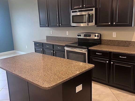 Kitchen_04102023