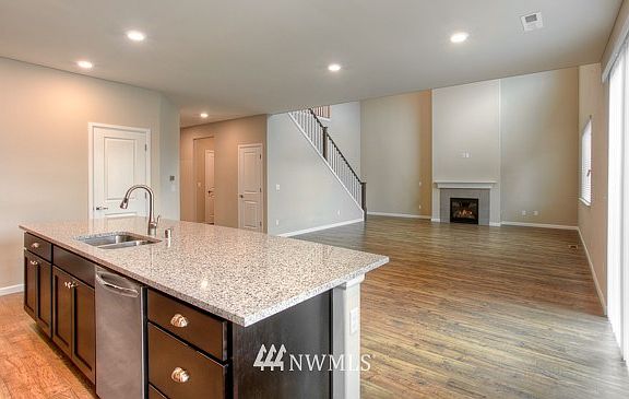 4th image of 15423 SE 278th Street SE #27