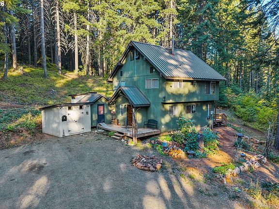 4th image of 25 Chuckwagon Rd