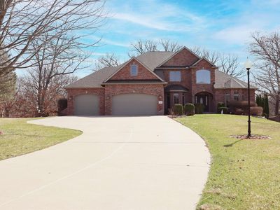 6800 N Stonecrest Ct, Peoria, IL, 61615